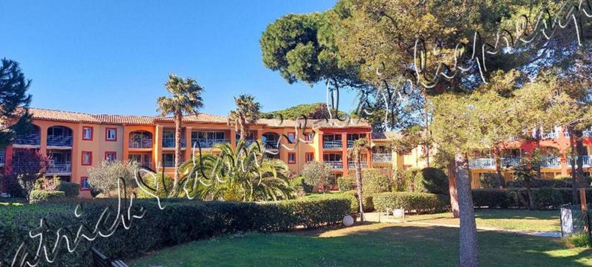Magnifique Parc De La Presqu'Ile Avec Piscine Et Plage Face A Porquerolles ! Hyeres Ngoại thất bức ảnh