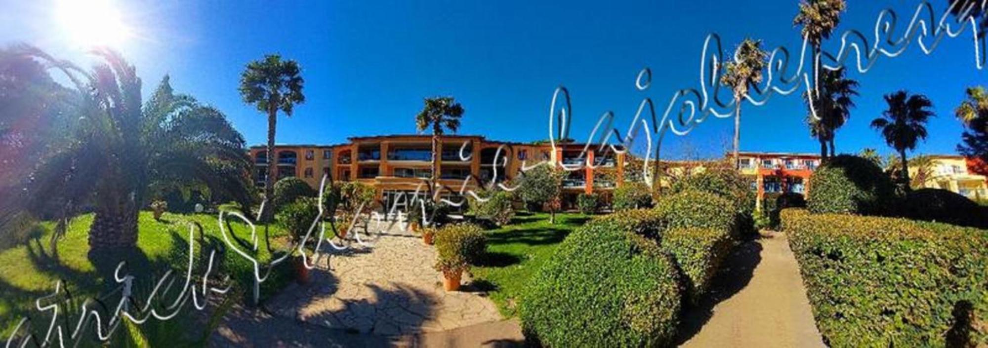 Magnifique Parc De La Presqu'Ile Avec Piscine Et Plage Face A Porquerolles ! Hyeres Ngoại thất bức ảnh